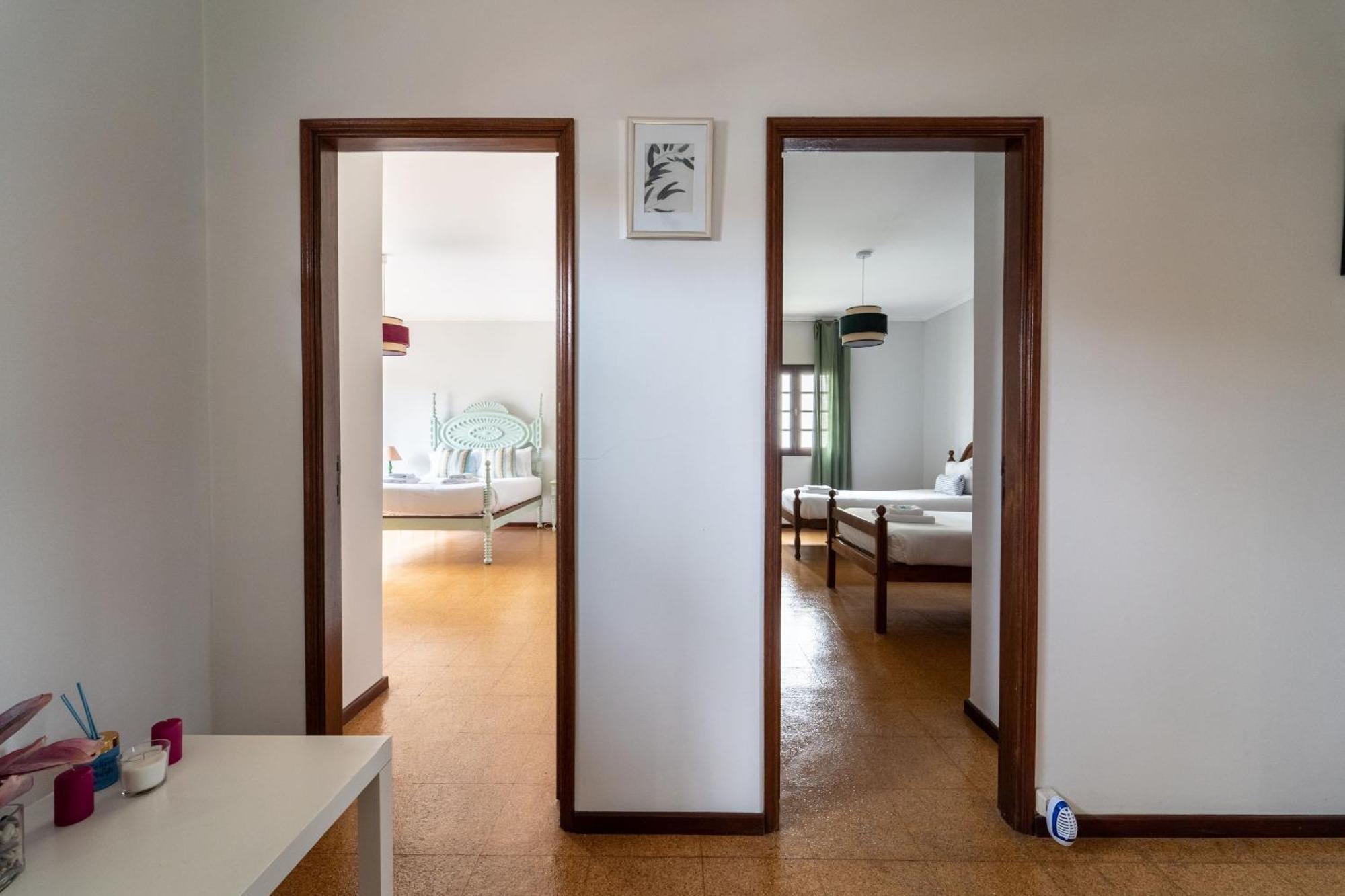 Amorosa Villa, 500M From The Beach By House And People Exteriör bild