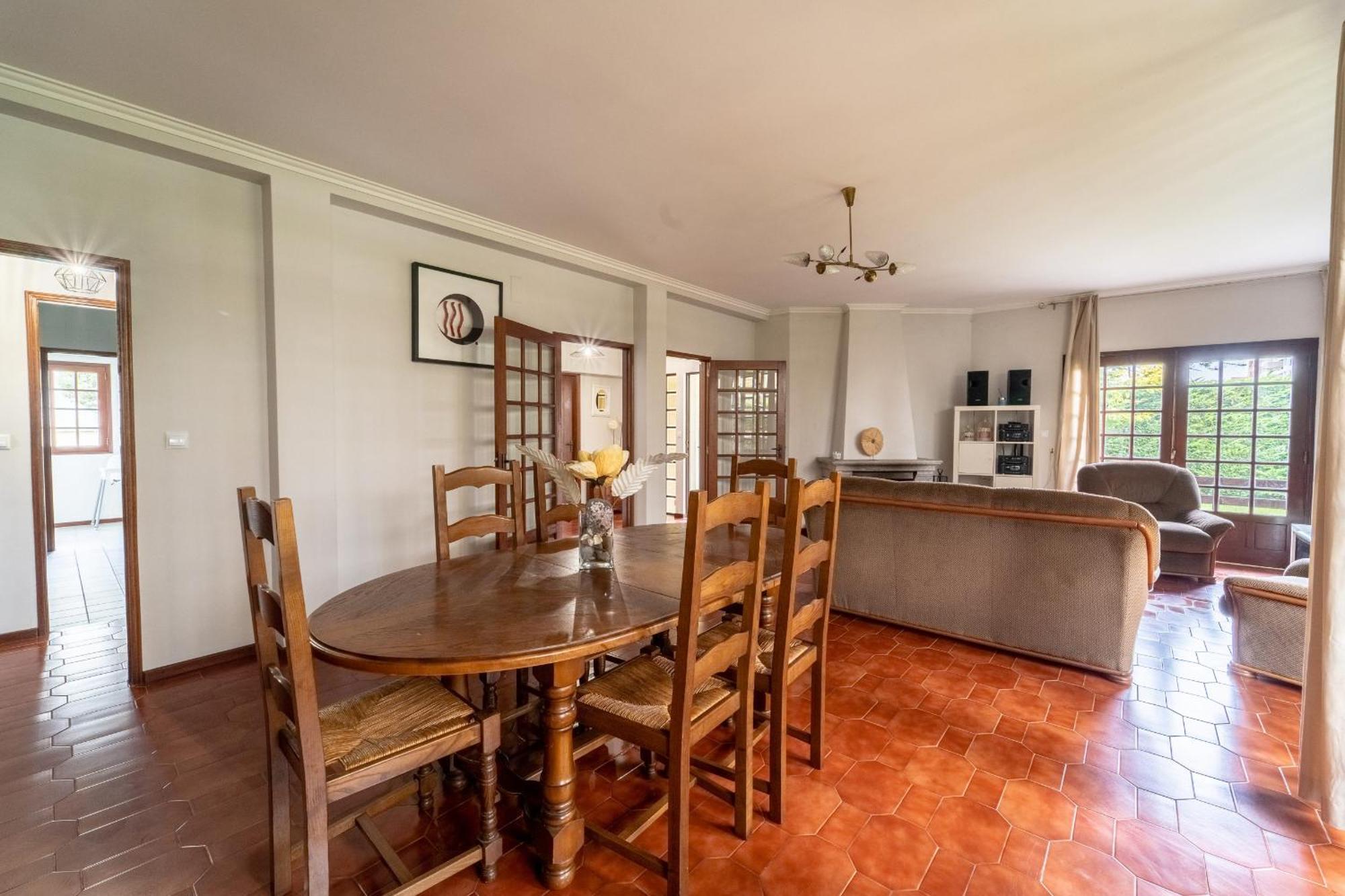 Amorosa Villa, 500M From The Beach By House And People Exteriör bild