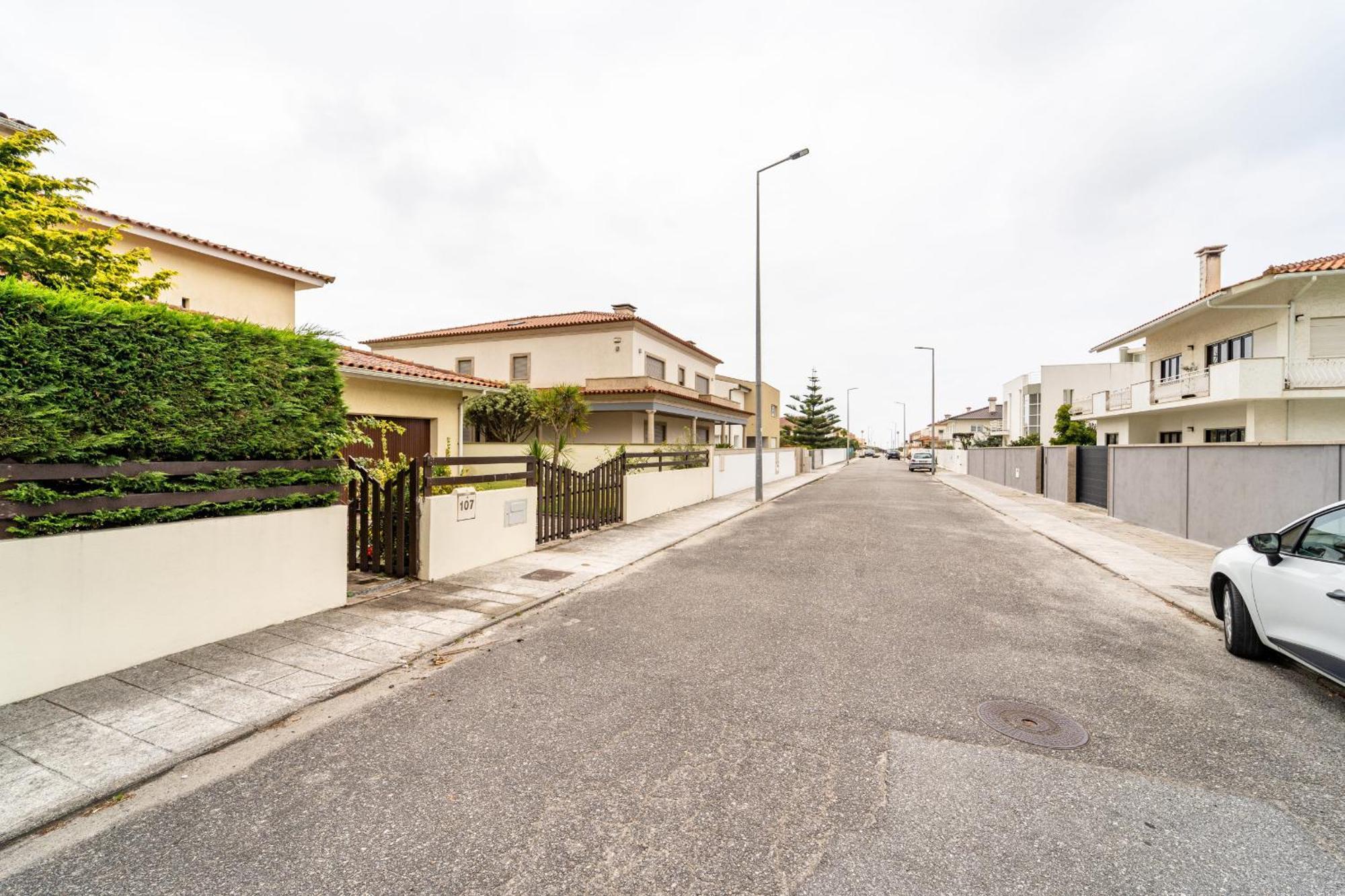 Amorosa Villa, 500M From The Beach By House And People Exteriör bild